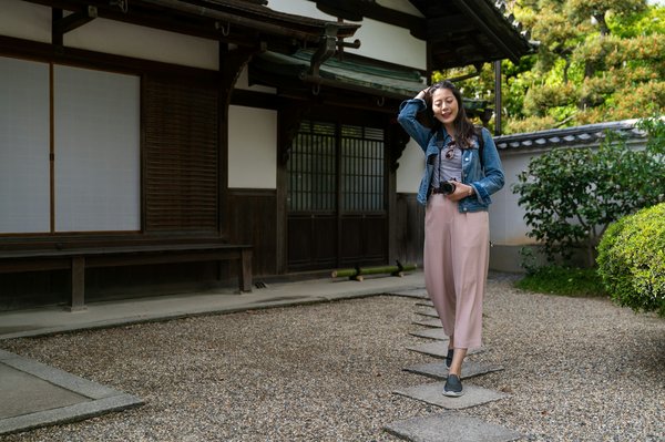 Guide pratique : comment faire une allée de garage en pavé