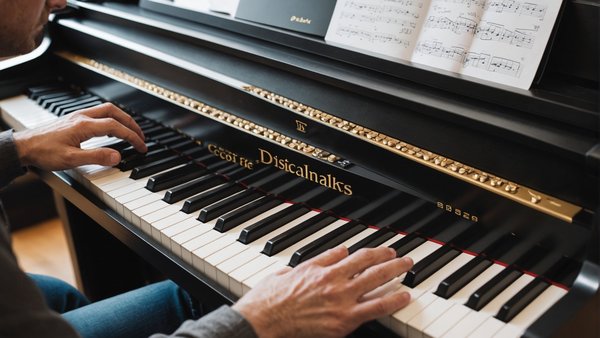 Guide complet 2024 : choisir les meilleurs pianos numériques